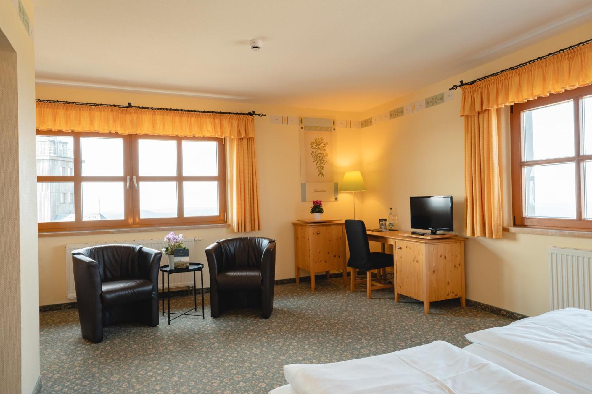 Hotel Fichtelberghaus 3*
