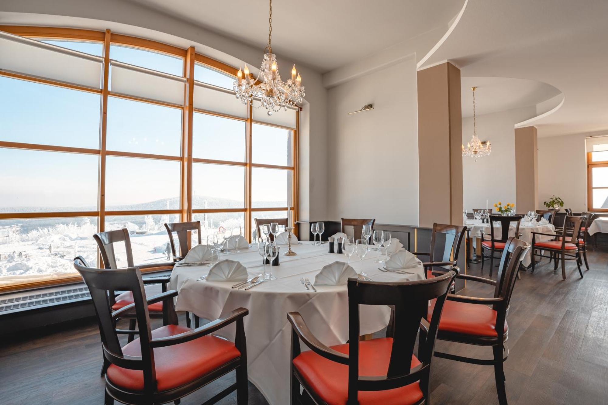 Hotel Fichtelberghaus 3*